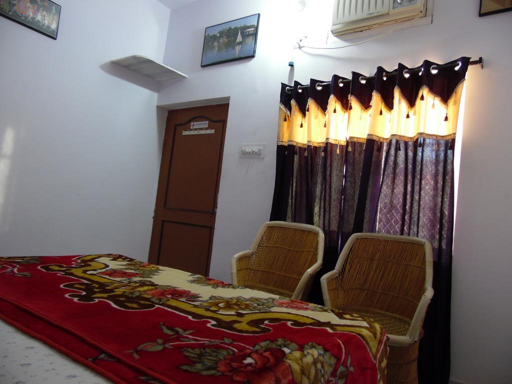 Keshav Palace Pushkar Værelse billede